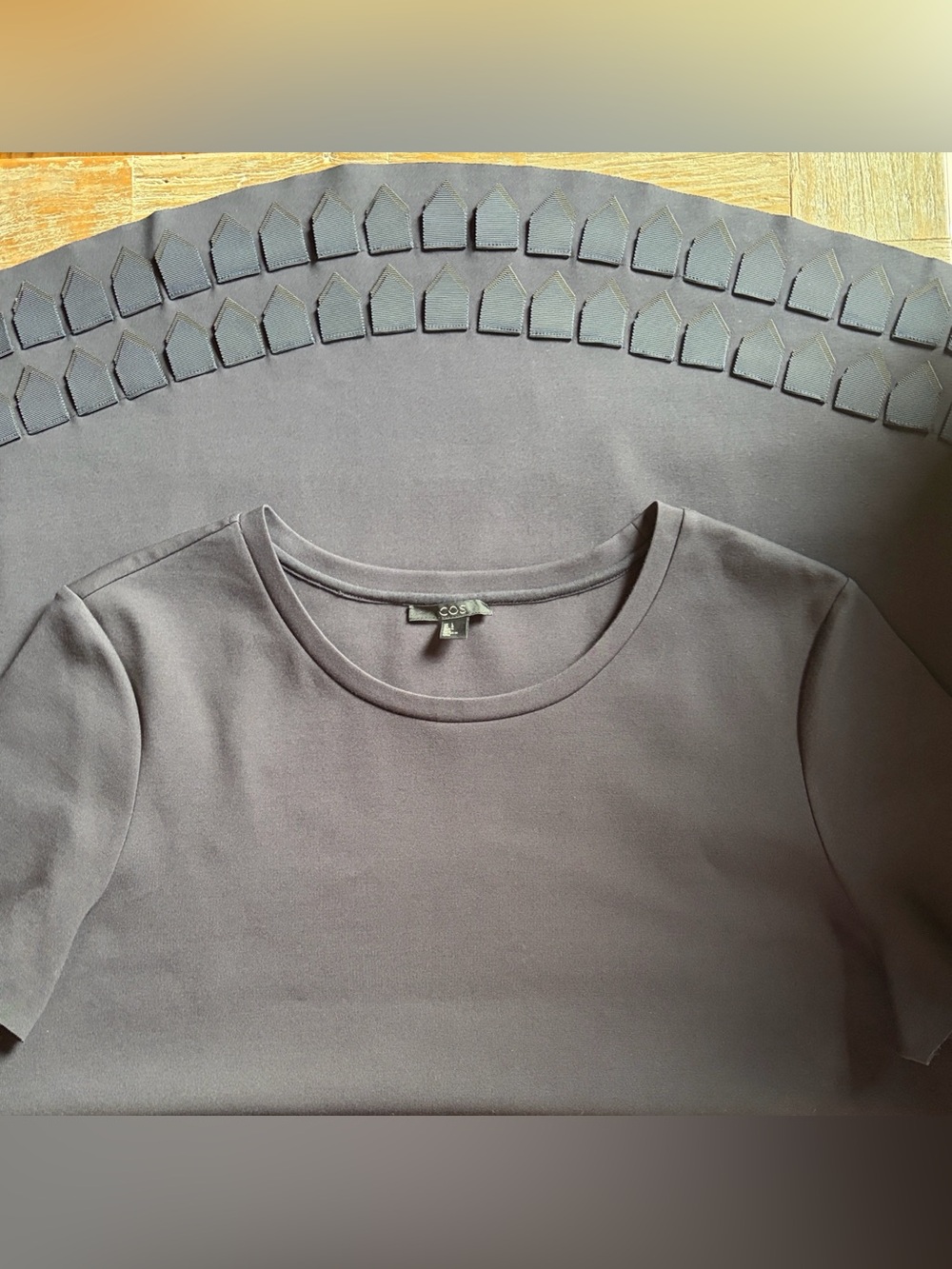 COS Hi-Low Ruffle Trim Tunic - Picture 5 of 12